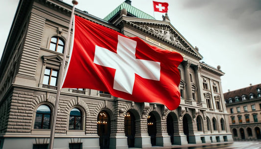 Bandera suiza delante de un edificio gubernamental